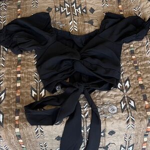 Cropped Black Women's Top